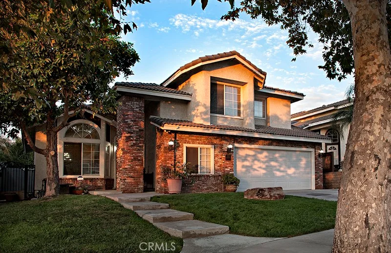 1227 Goldenview, Corona, CA 92882