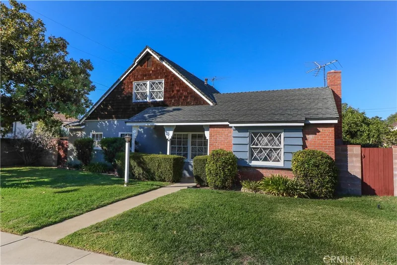 627 San Jose, Claremont, CA 91711
