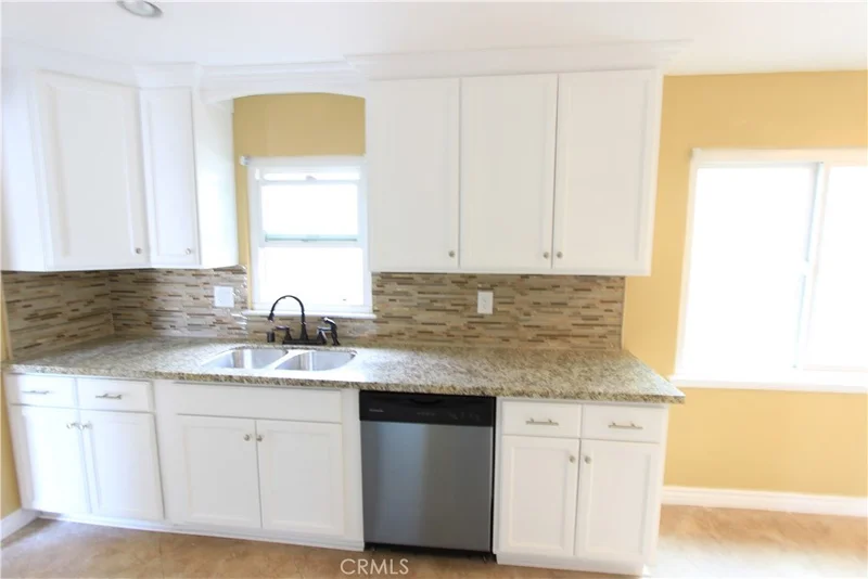 1124 Alexander, San Bernardino, CA 92404