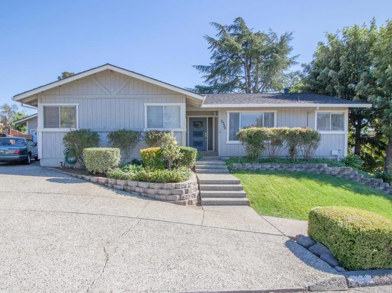 2730 Hay Loft, Morgan Hill, CA 95037