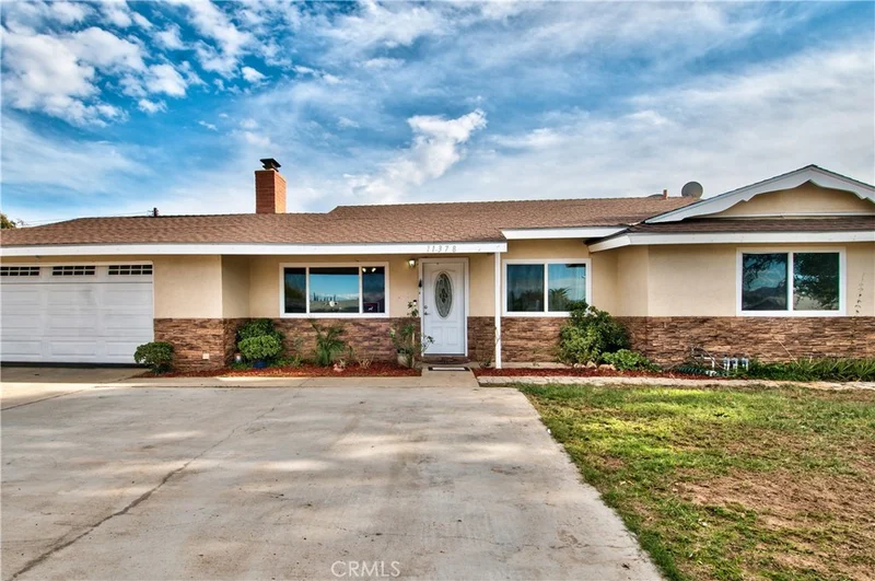 11378 Indiana, Riverside, CA 92503