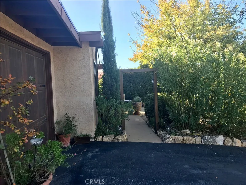 626 Queenanne, Paso Robles, CA 93446