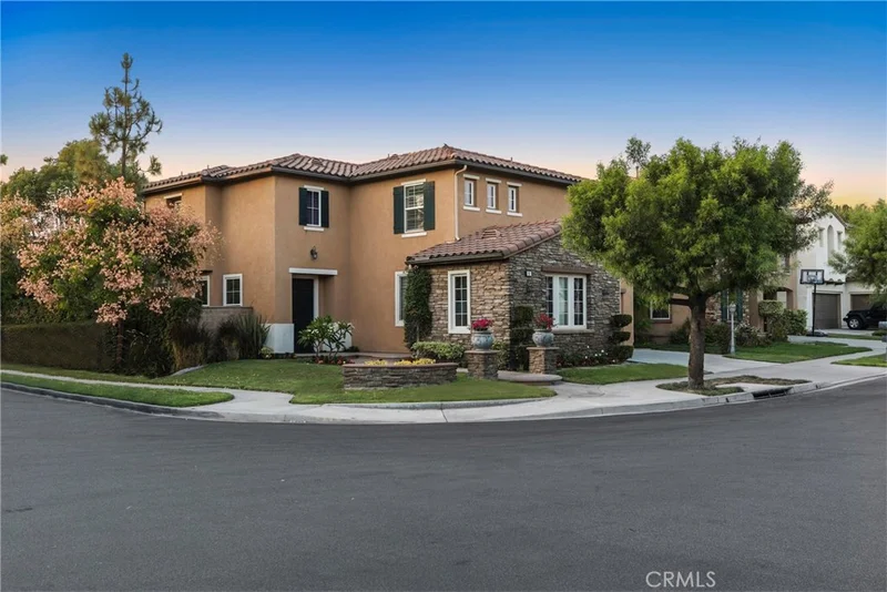 9 Rosenblum, Irvine, CA 92602