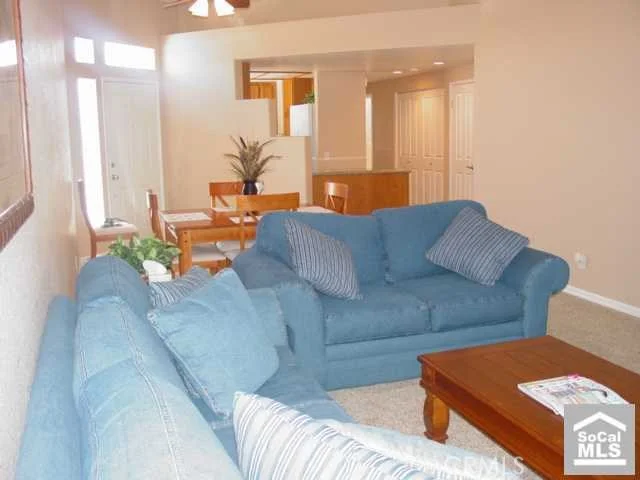410 Lake #201, Huntington Beach, CA 92648