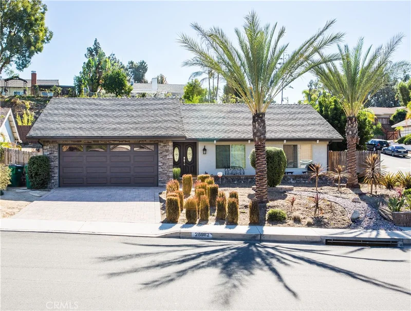 25982 Camino Adelanto, Mission Viejo, CA 92691