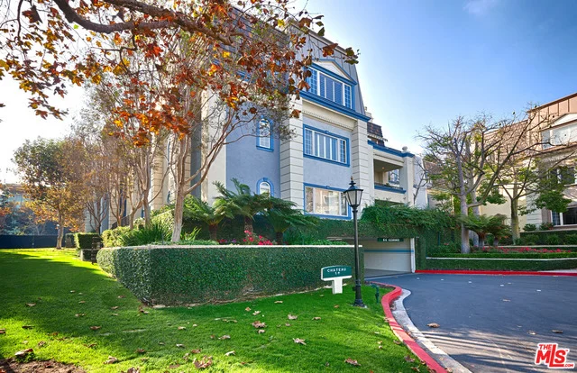 10128 Empyrean #204, Los Angeles, CA 90067