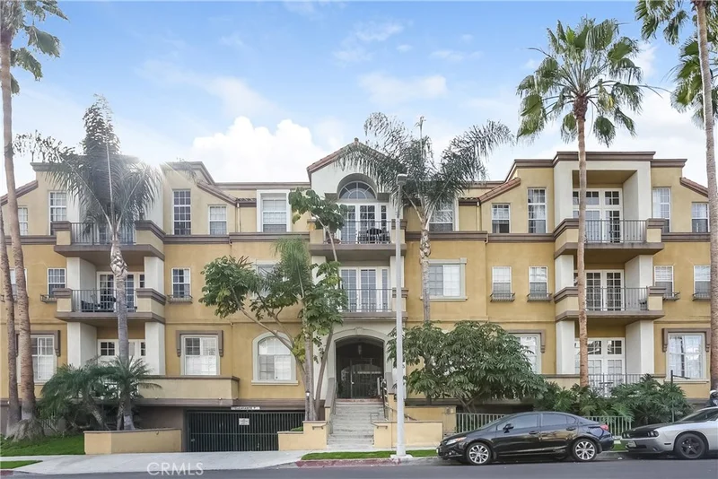 1225 Armacost #107, Los Angeles, CA 90025