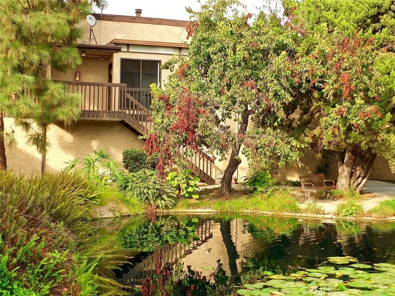 7890 Spring #20B, Long Beach, CA 90815