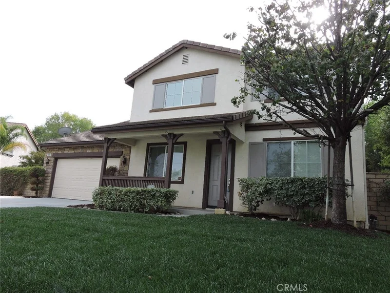 1038 Benedict, Corona, CA 92882