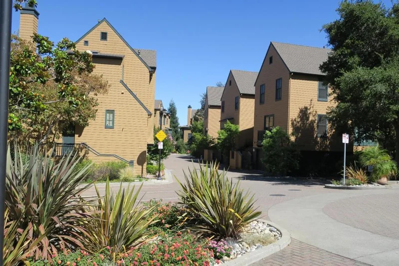 1 Loma Vista, Belmont, CA 94002