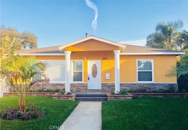 9100 Orizaba, Downey, CA 90240