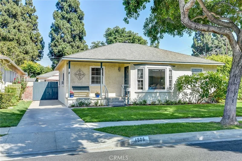 4506 Lomina, Lakewood, CA 90713