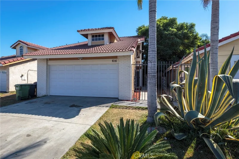 616 Laurel, Compton, CA 90220