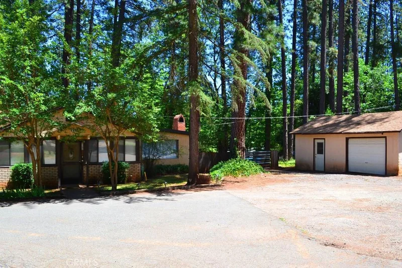 6152 Erika, Paradise, CA 95969