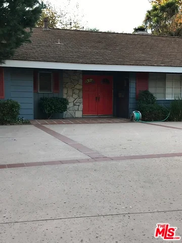 6325 Paseo Canyon, Malibu, CA 90265
