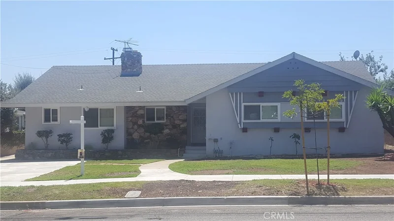 874 19th, Upland, CA 91784