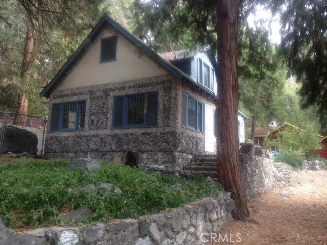 41099 Pine, Forest Falls, CA 92339