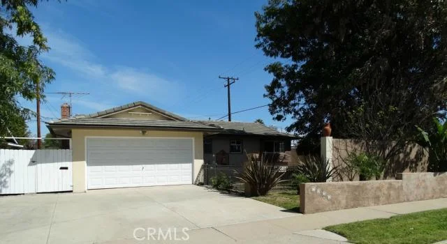 3002 Fernheath, Costa Mesa, CA 92626
