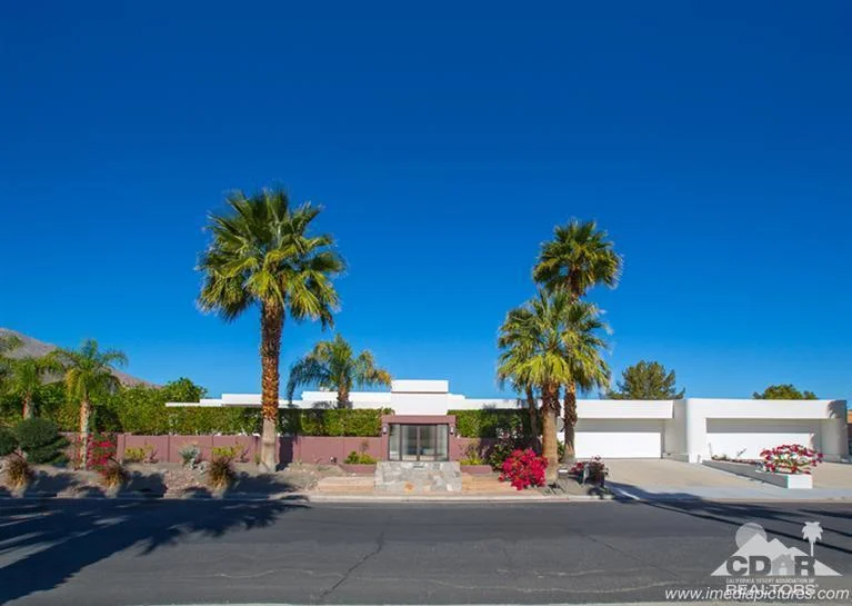 1036 Andreas Palms, Palm Springs, CA 92264