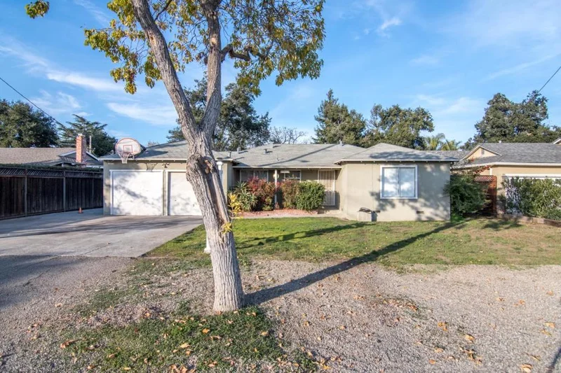 1135 Bucknam, Campbell, CA 95008