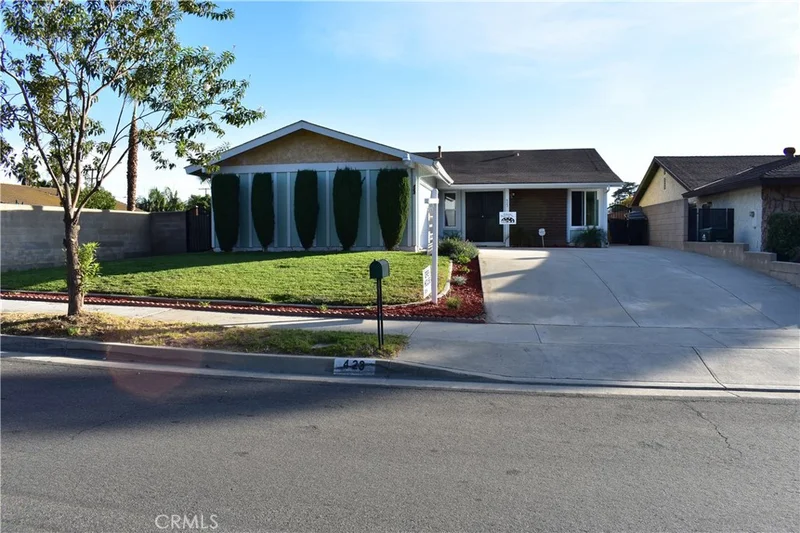 423 Montezuma, Ontario, CA 91762