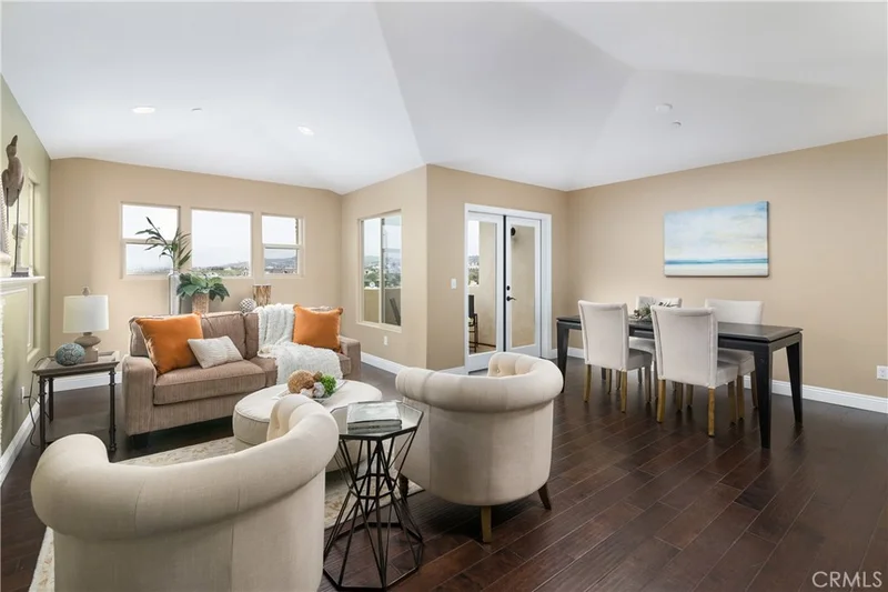 117 Avenida Del Reposo #B, San Clemente, CA 92672