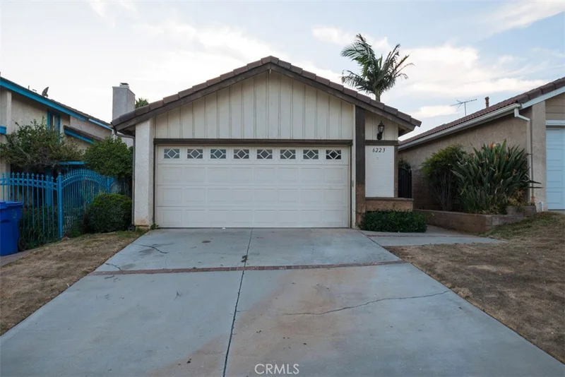 6223 Thunder Bay, Riverside, CA 92509