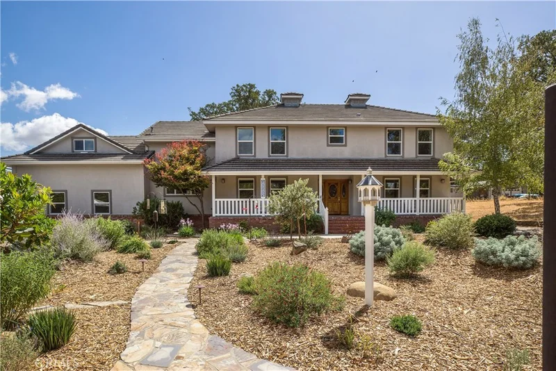 10005 Old Morro, Atascadero, CA 93422