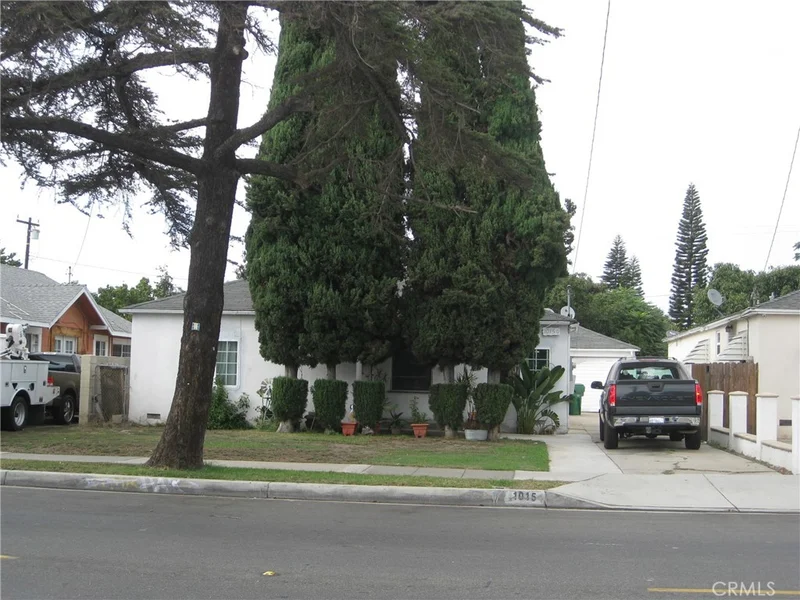 1015 Mcfadden, Santa Ana, CA 92707