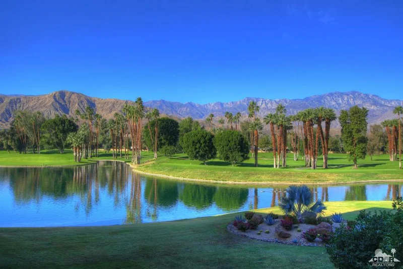 899 Island #312, Rancho Mirage, CA 92270