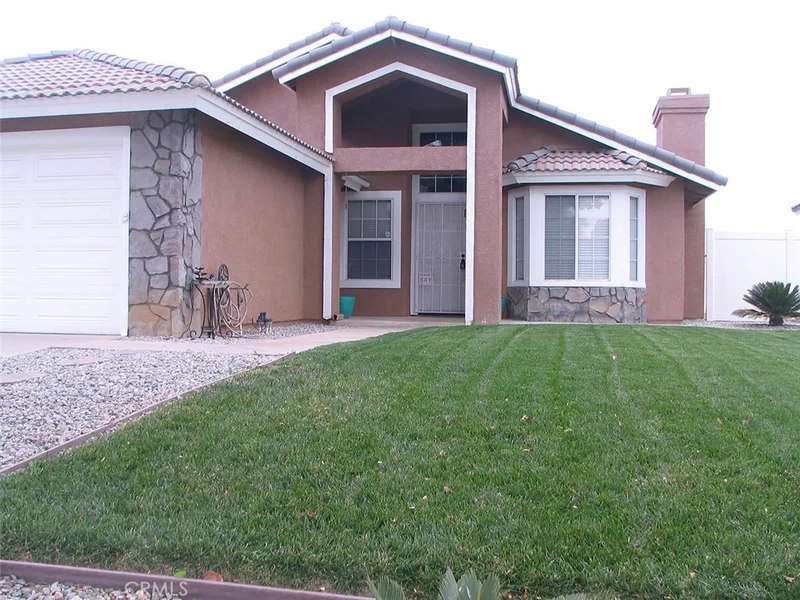 1241 Moonstone, Hemet, CA 92543