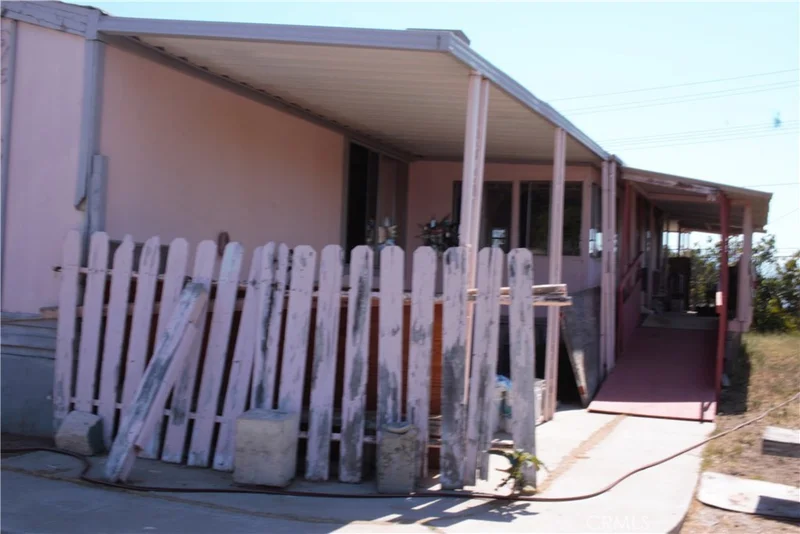 555 Apache, Perris, CA 92570