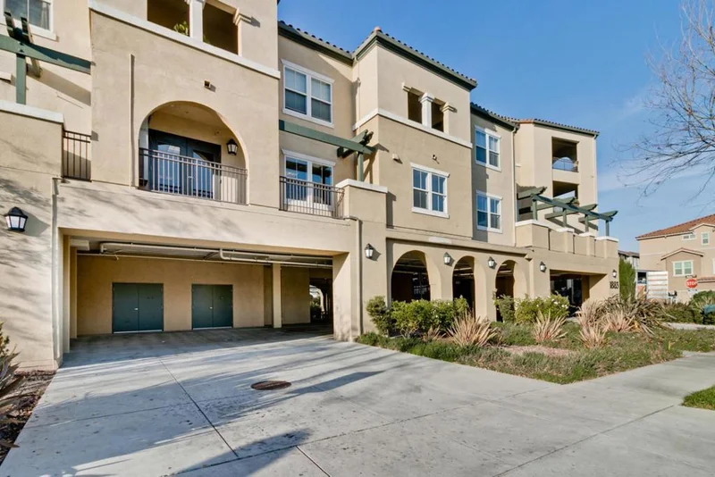 1883 Agnew #224, Santa Clara, CA 95054