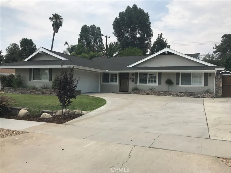 1025 Bermuda, Redlands, CA 92374
