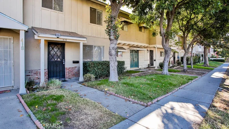 416 Cerritos, Azusa, CA 91702
