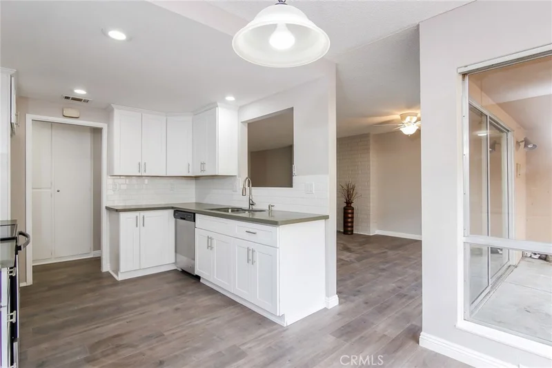 903 Glencliff, La Habra, CA 90631