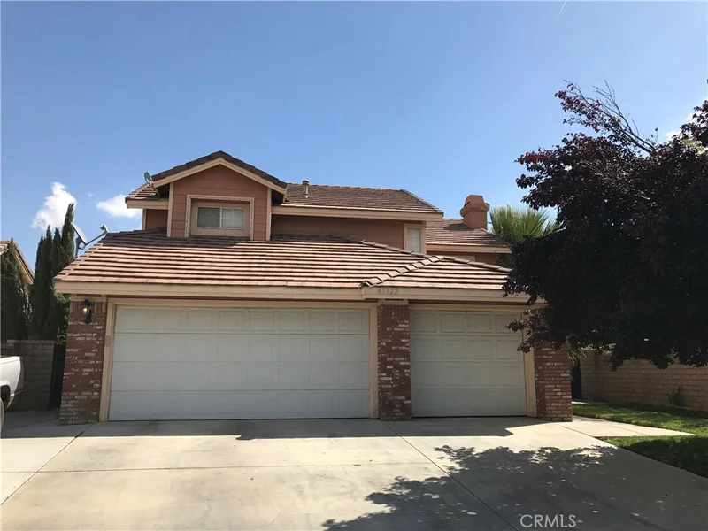 45322 Pickford, Lancaster, CA 93534