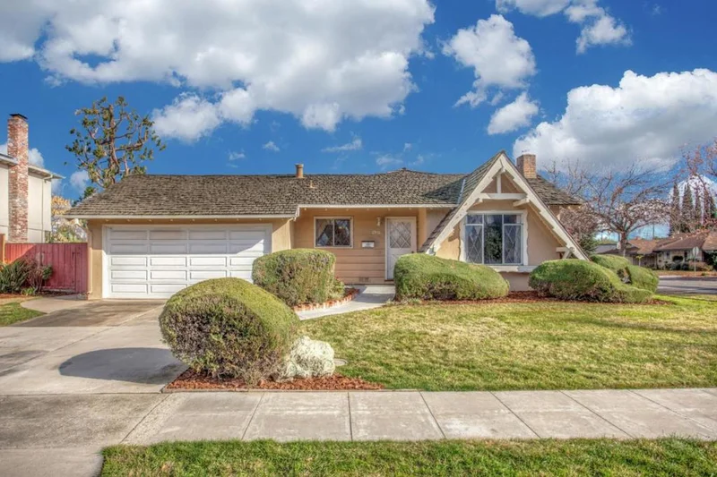 2992 Vivian Lane, San Jose, CA 95124