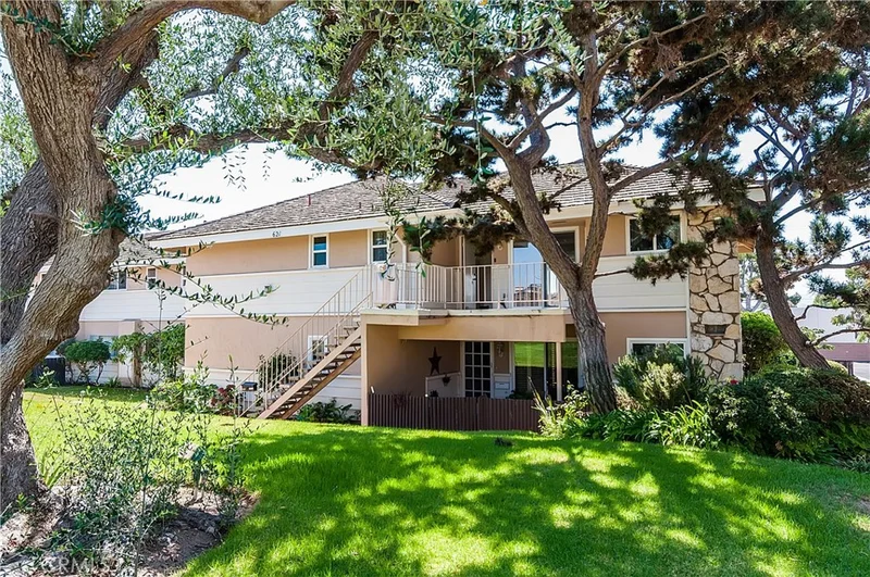 23031 Maple #B, Torrance, CA 90505
