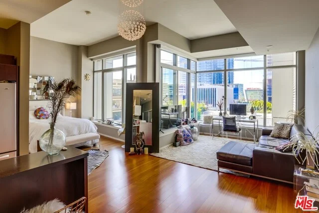 1155 S Grand Avenue 506, Los Angeles, CA 90015