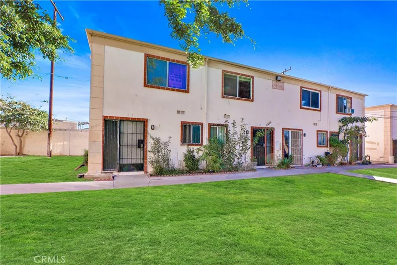 1000 Bishop #I1, Santa Ana, CA 92701