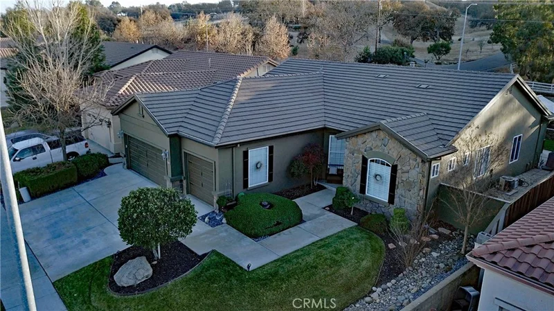 1012 Sleepy Hollow, Paso Robles, CA 93446