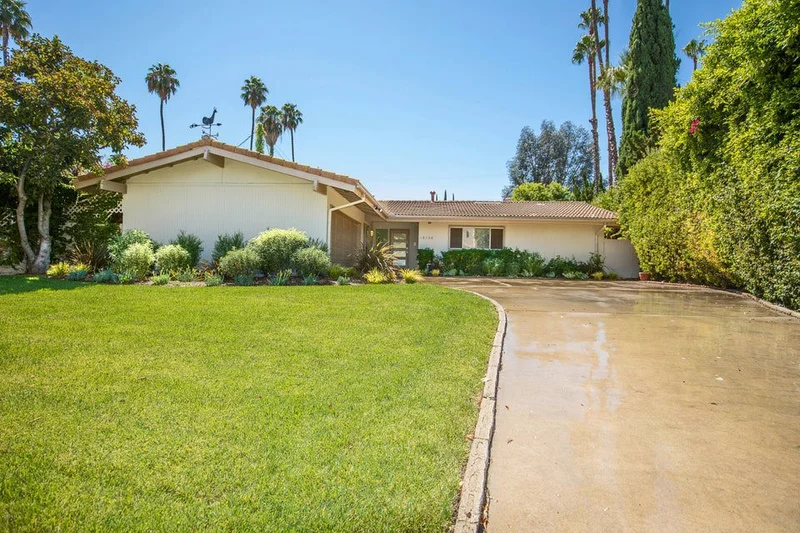 18708 Redwing, Tarzana, CA 91356