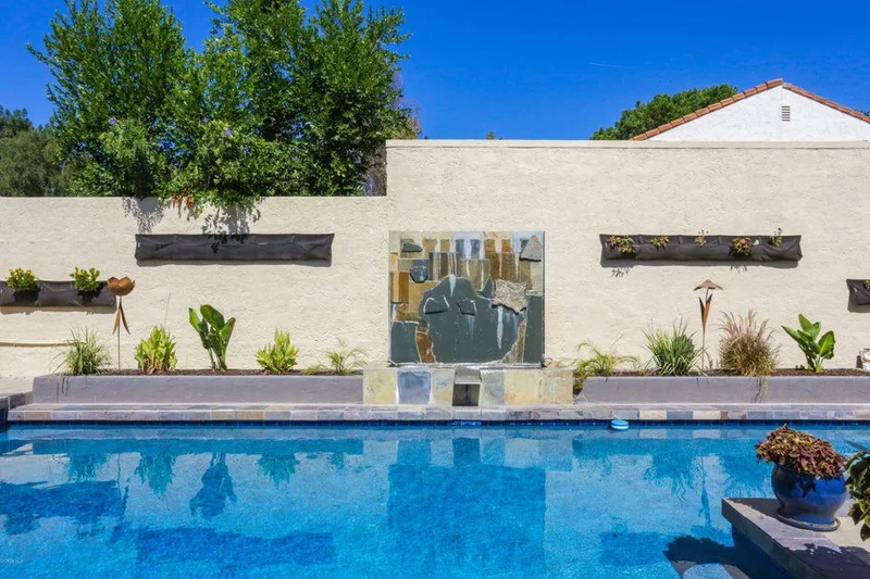4517 Beaconsfield, Westlake Village, CA 91361