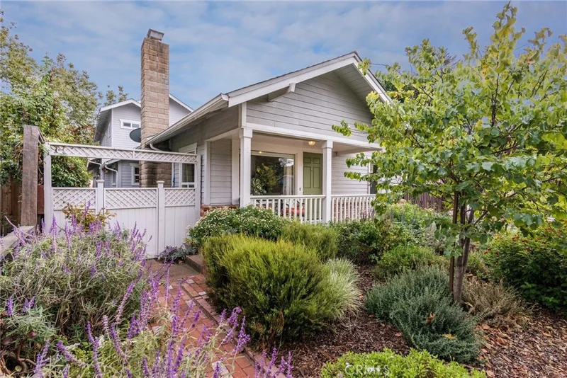 1141 Islay, San Luis Obispo, CA 93401