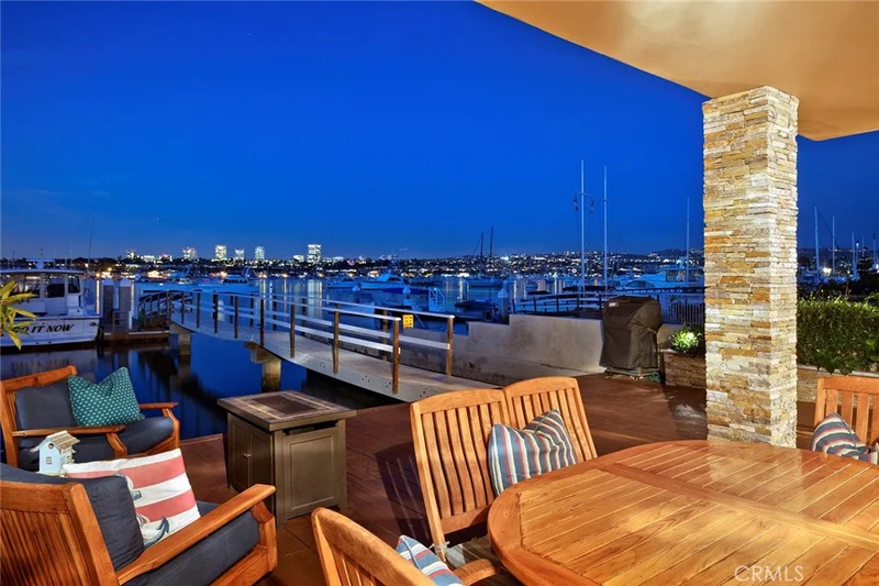 1134 Balboa, Newport Beach, CA 92661