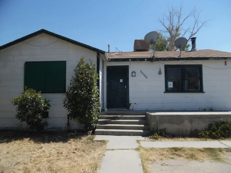 22733 E, Mckittrick, CA 93251