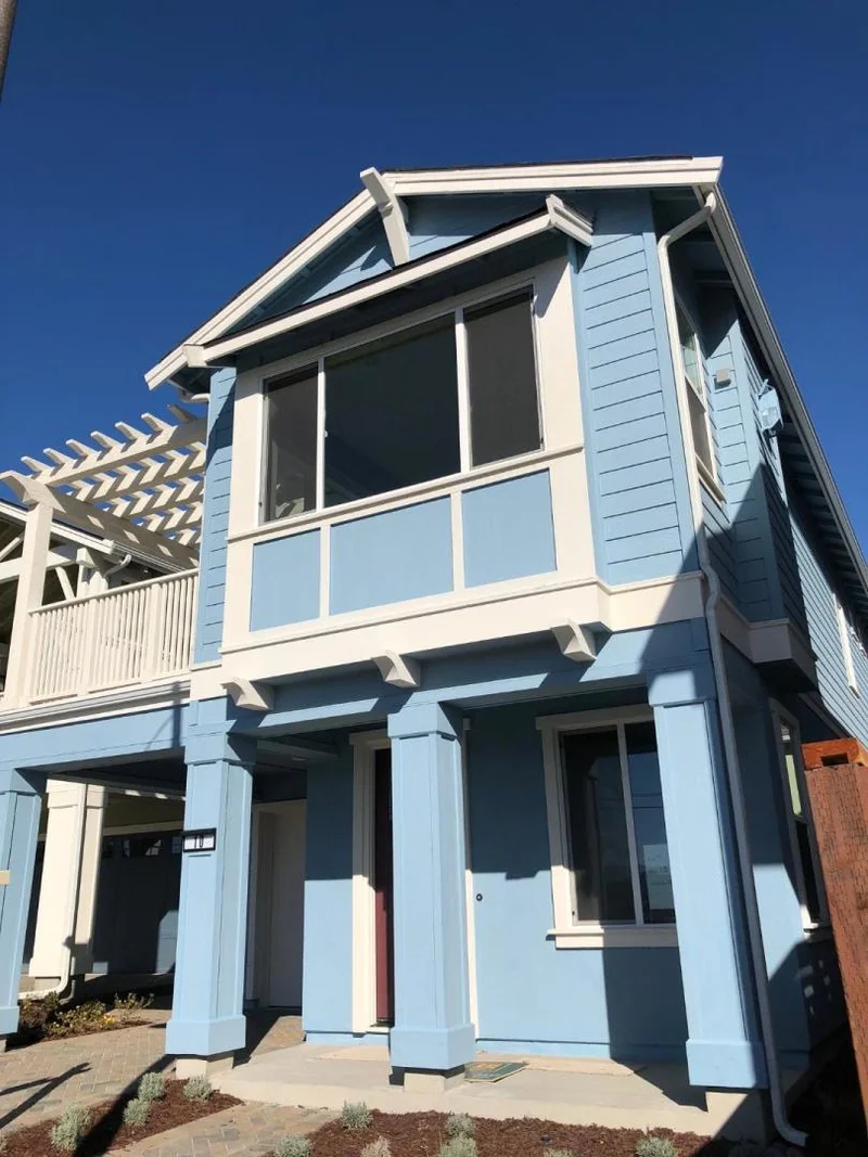 10 Pendergrass, Sand City, CA 93955