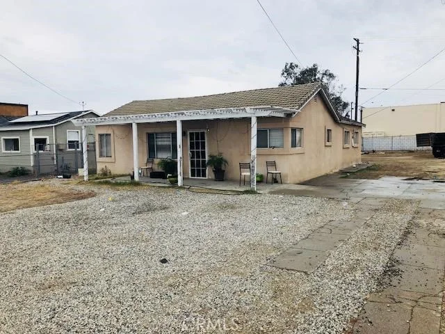 8988 Newport, Fontana, CA 92335