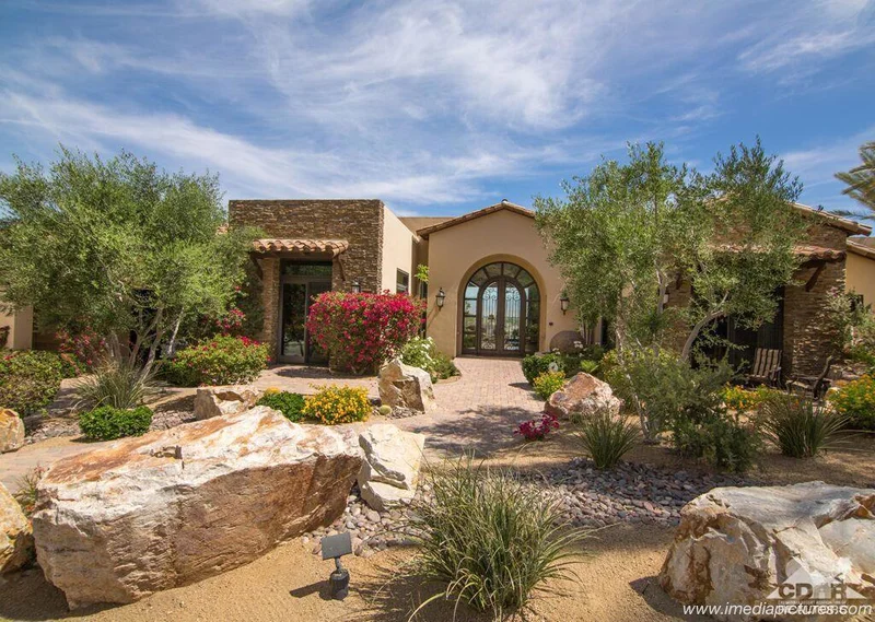9 Nebulae, Rancho Mirage, CA 92270